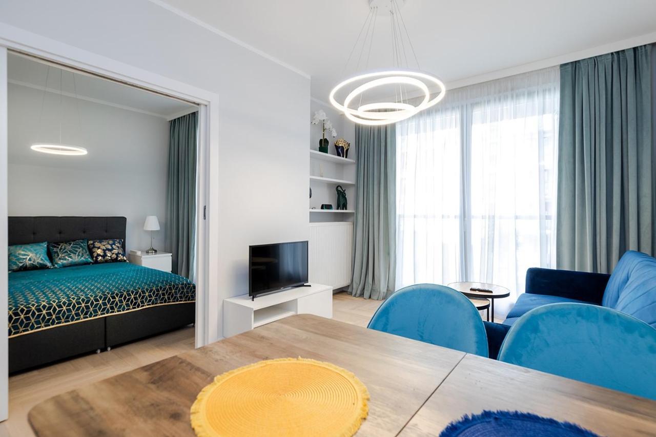 Wola Luxe Apartment Varşovia Exterior foto